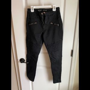 Black motto pants